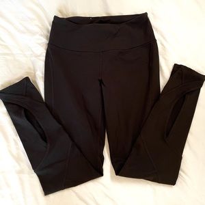 Knockout Victoria’s Secret workout leggings